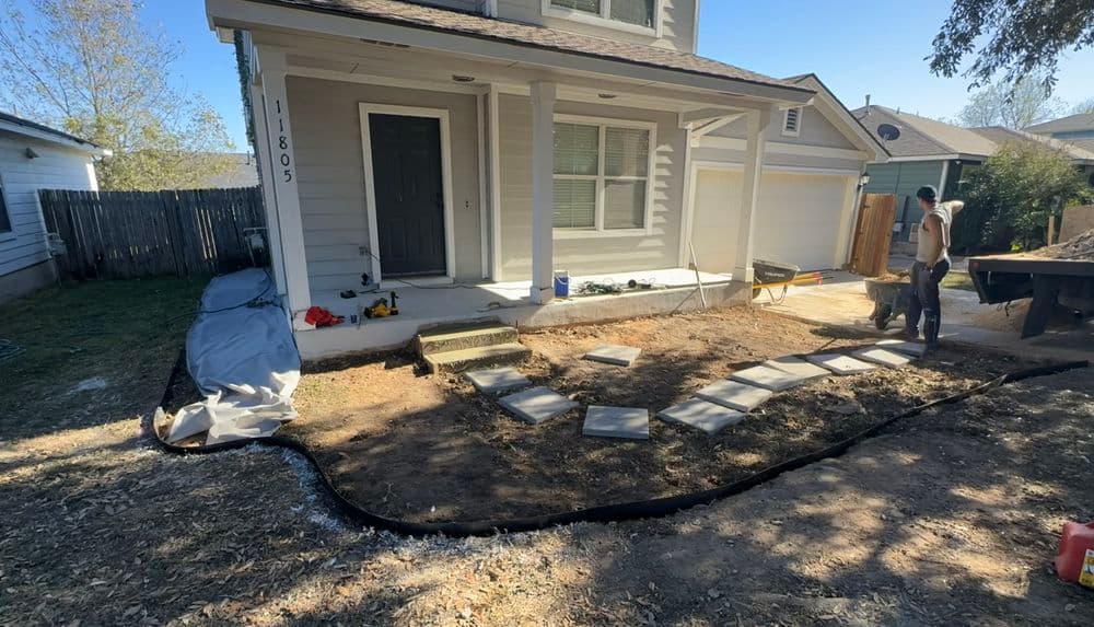 Gallery photos for Front Yard Landscaping in Manor, Tx: Image #2
