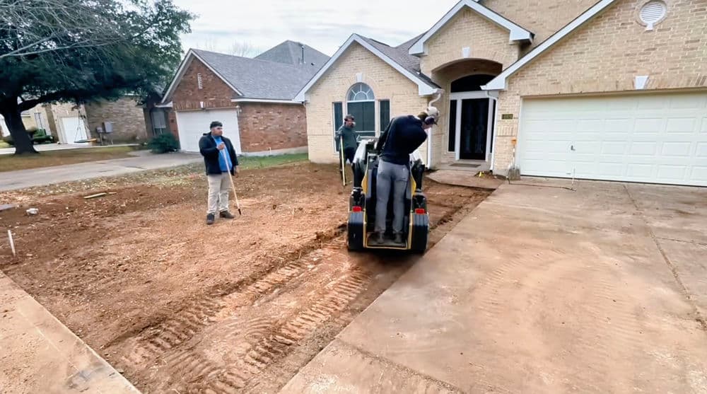 Gallery photos for Front Yard Landscaping in Round Rock, Tx: Image #3