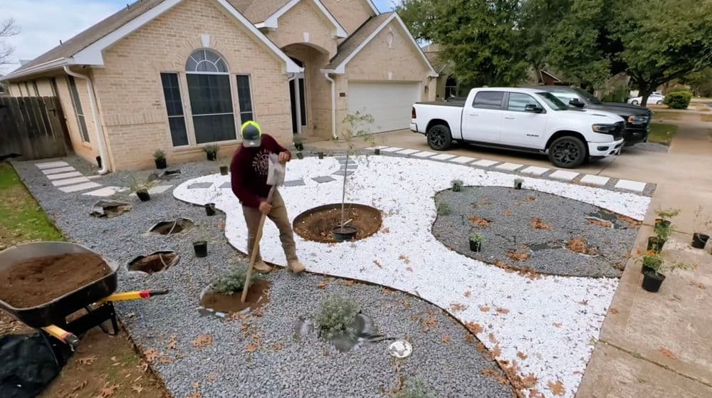 Gallery photos for Front Yard Landscaping in Round Rock, Tx: Image #6