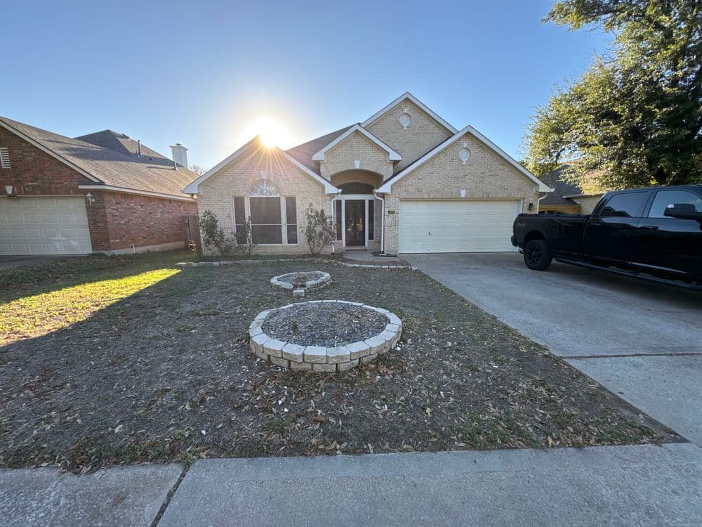 Gallery photos for Front Yard Landscaping in Round Rock, Tx: Image #1