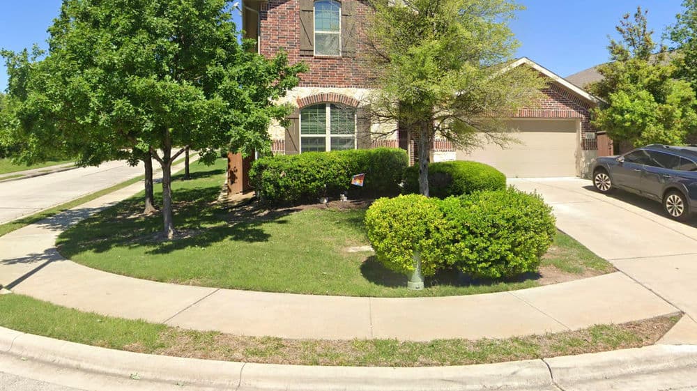 Gallery photos for Front Yard Landscaping in Georgetown, Tx : Image #1