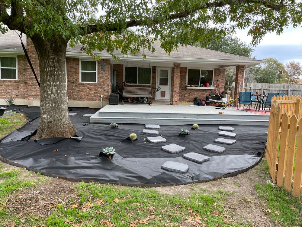 Gallery photos for Pet-Friendly Backyard in Pflugerville, Tx: Image #2