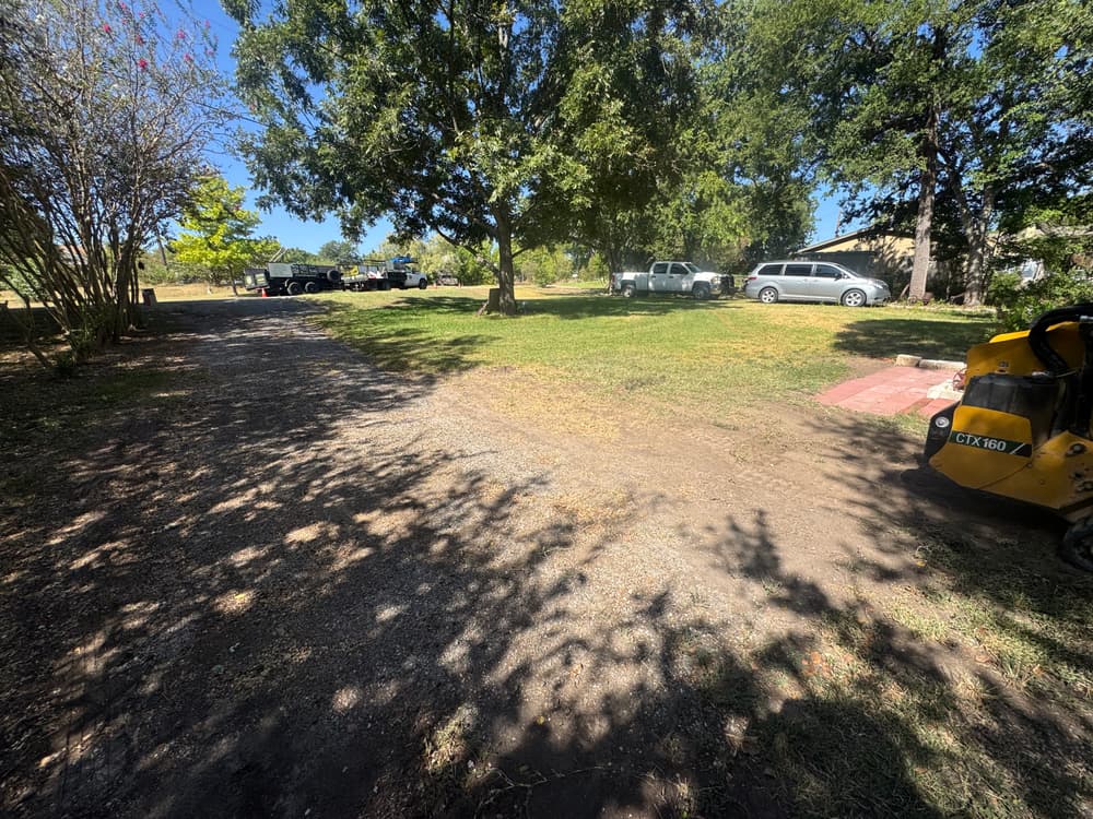 Gallery photos for Driveway Extension with Caliche Base and Limestone Border in Georgetown: Image #3